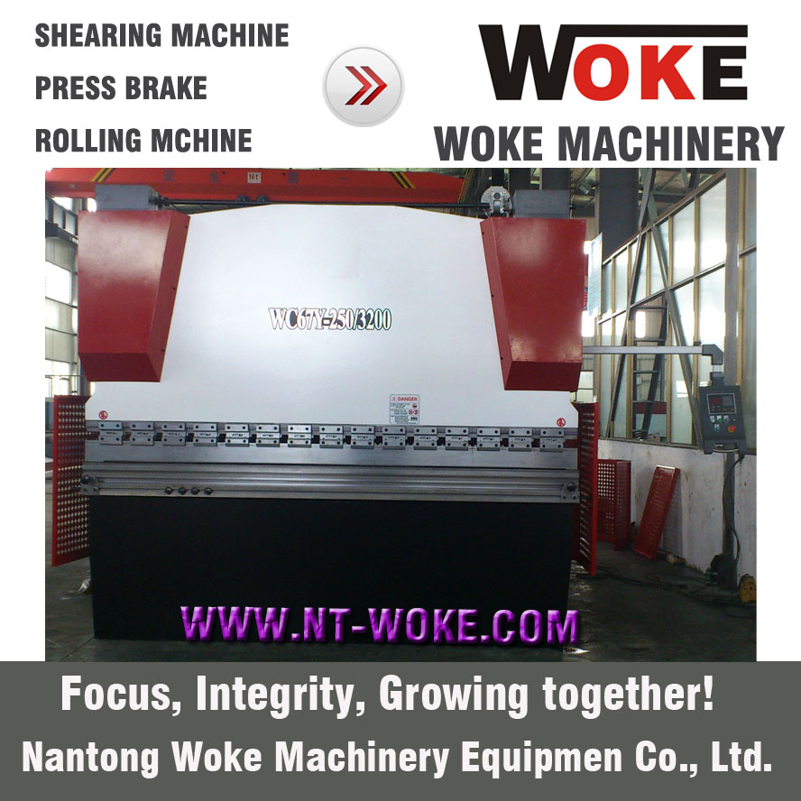 WC67K-250T Hydraulic Press Brake 