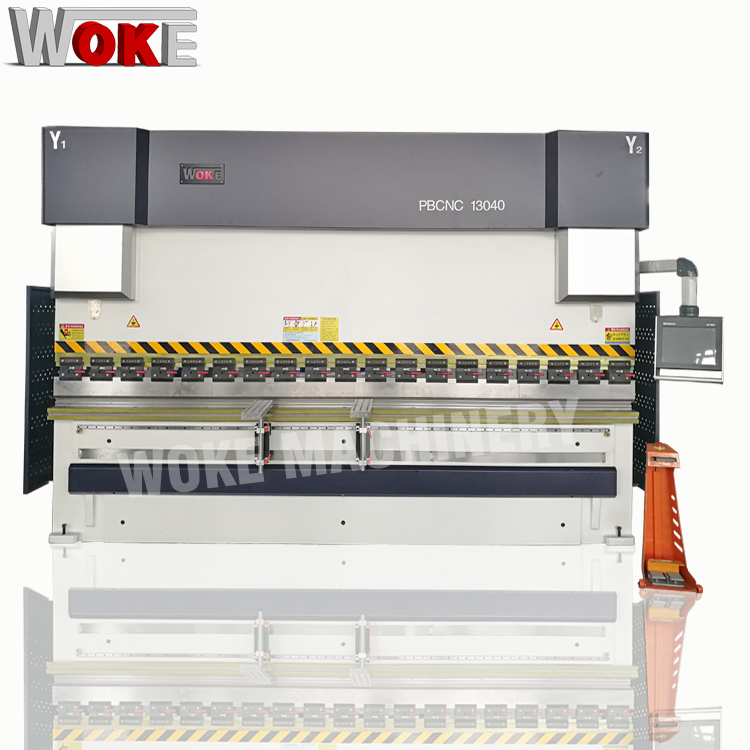 WE67K-40T-160T CNC Hydraulic Press Brake 